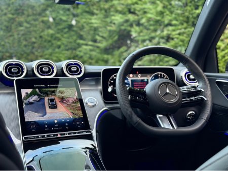 2025 Mercedes-Benz GLC Class 300 AMG LN PREMIUM DE 4MATIC LINE €77,950 thumbnail