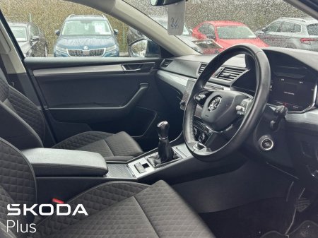 2023 Skoda Superb SUPERB AMB 2.0TDI 150HP €31,950 thumbnail