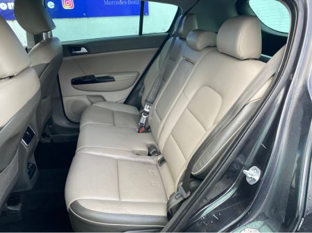 2018 Kia Sportage 1.7CRDI  PLATINUM 5DR MANUAL  115BHP ( 181 ) €13,800 thumbnail