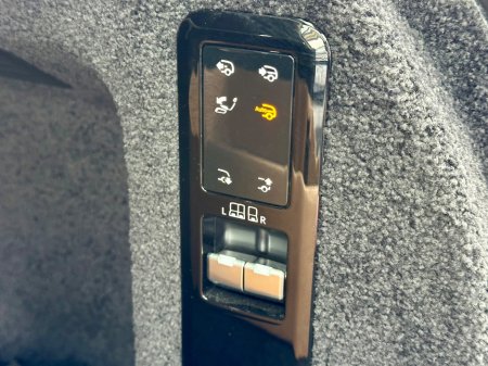 2023 Land Rover Range Rover Sport - thumbnail 19