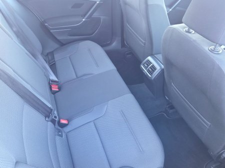 2020 Volkswagen Golf SE NAVIGATION TDI €19,950 thumbnail