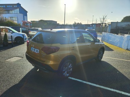 2023 Suzuki Vitara 1.4 Hybrid SZ-T MT €22,950 thumbnail