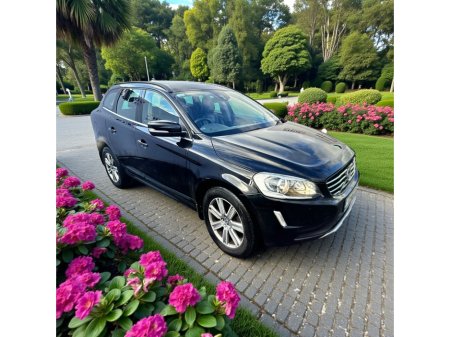 2017 Volvo XC60 - thumbnail 3