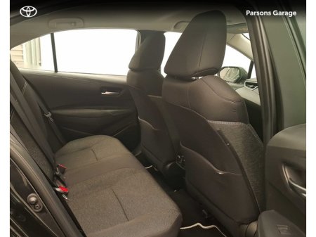 2024 Toyota Corolla LUNA SALOON 4DR AUTO €28,995 thumbnail