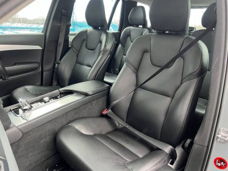 2018 Volvo XC90 MOMENTUM T8 TWIN ENGINE 2.0 PHEV AWD * HIGH SPEC * // 7-SEATER // OPENING PAN ROOF // LEATHER INTERIOR €34,900 thumbnail