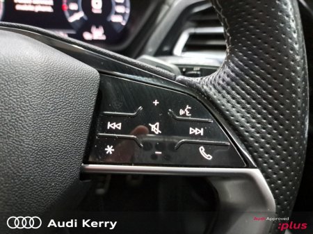 2021 Audi Q4 e-tron 40 E-tron 40 S Line thumbnail