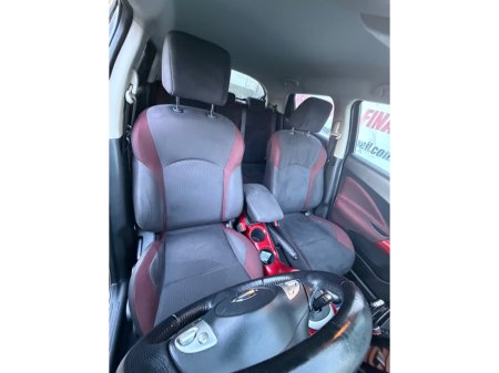 2013 Nissan Juke 1.6 SV CVT €6,900 thumbnail