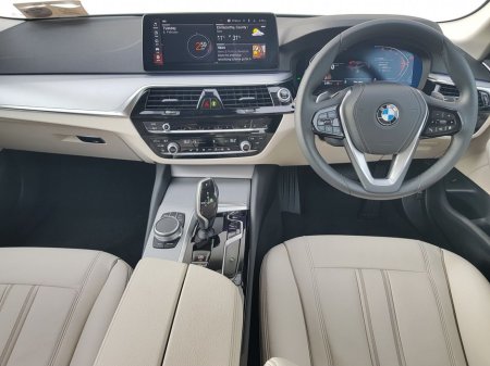 2021 BMW 5 Series 520d SE Saloon €34,950 thumbnail