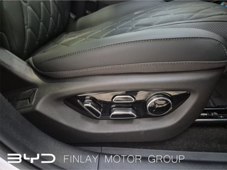 2026 BYD Sealion 7 Design AWD 4 Year service plan , Pan Roof , Black Leather €57,735 thumbnail