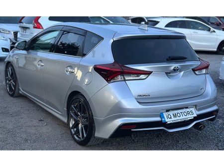 2017 Toyota Auris 1.8 Automatic petrol hybrid (8685) €16,595