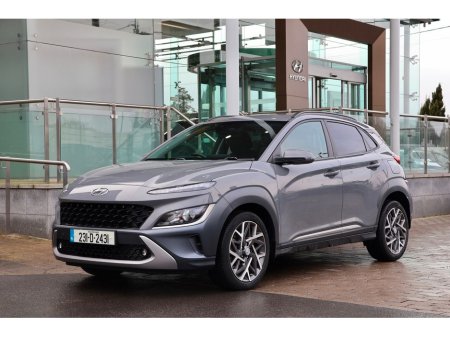 2023 Hyundai Kona - thumbnail 1