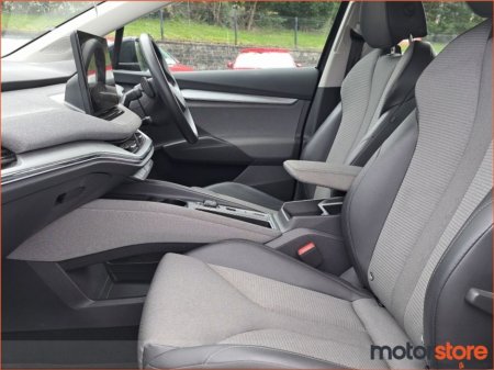 2023 Skoda Enyaq - thumbnail 3