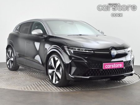 2024 Renault Megane - thumbnail 1