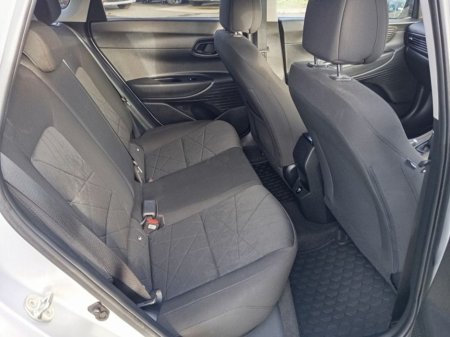 2022 Hyundai Bayon - thumbnail 6