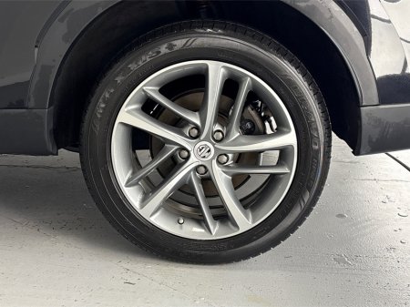 2023 MG HS EXCLUSIVE PHEV AUTO**PANORAMIC SUNROOF**DIGITAL DASH**TOUCHSCREEN MEDIA**APPLE CAR PLAY**HEATED LEATHER SEATS**CRUISE CONTROL**AMBIENT LIGHTING**ELECTRIC TAILGATE**REVERSE CAMERA**PARKING SENSORS** €27,995 thumbnail