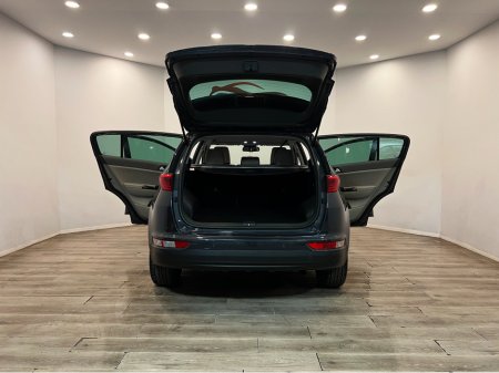 2018 Kia Sportage - thumbnail 5