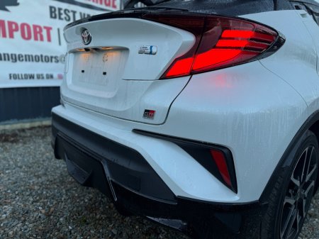2023 Toyota C-HR 1.8 HYBRID GR Sport €35,000 thumbnail