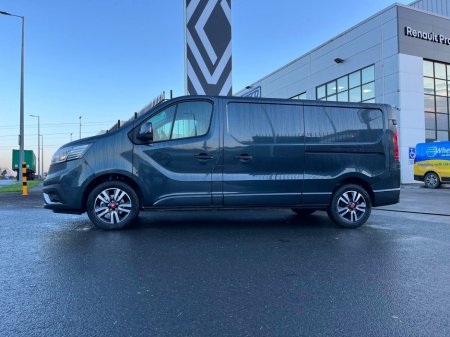 2025 Renault Trafic AUTO EXTRA SPORT AVAIABLE FOR JULY