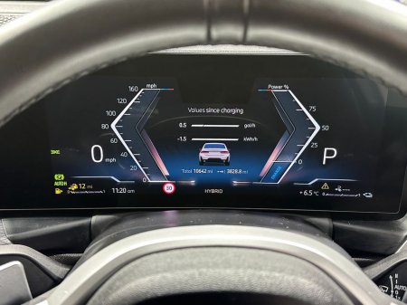 2025 BMW 3 Series - thumbnail 15