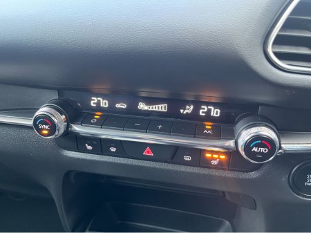 2023 Mazda CX-30 HOMURA MHEV 180BHP 2.0 PETROL //HIGH SPEC//HEAD UP DISPLAY//HEATED SEATS//KEYLESS ENTRY//SAT NAV// €24,950 thumbnail