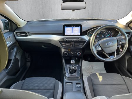 2019 Ford Focus 1.5 TDCI ZETEC 95PS 5DR €17,950 thumbnail