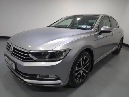 2020 Volkswagen Passat - thumbnail 3