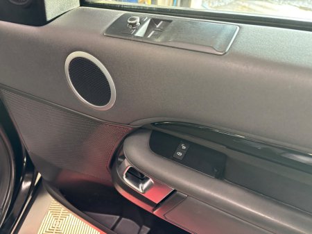 2019 Land Rover Discovery - thumbnail 12