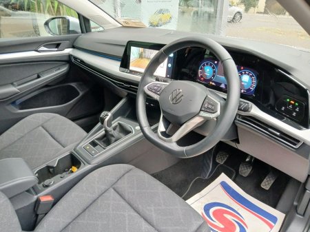 2024 Volkswagen Golf 1.0 TSI 110HP Life, FSH, Silver Met, 26km. €28,750 thumbnail