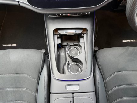 2024 Mercedes-Benz E Class STUNNING LOOKING URBAN EDITION HYBRID PHEV//STUNNING IN ALPINE GREY//VERY LOW MILEAGE//SIMI AND AA DEALER €66,950 thumbnail