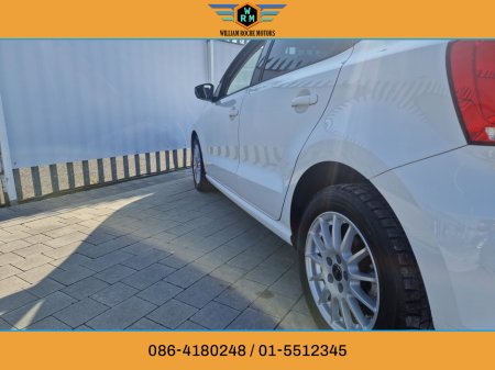 2012 Volkswagen Polo - thumbnail 17