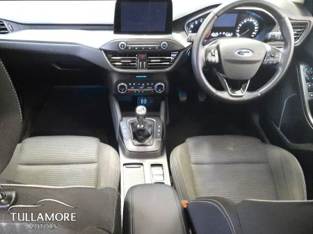 2022 Ford Focus 1.0T EcoBoost Hybrid 125PS Titanium €19,900