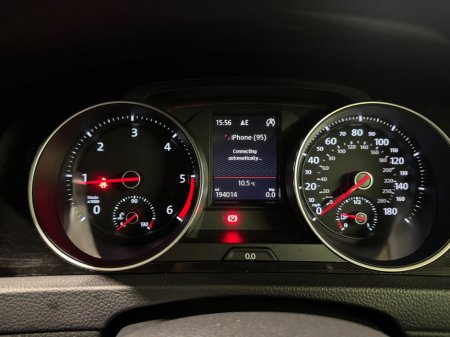 2016 Volkswagen Golf - thumbnail 17