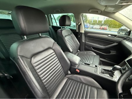 2018 Volkswagen Passat ALLTRACK 4WD - 2.0L DIESEL - AUTO - 12M WARRANTY - CAR: 1629 thumbnail