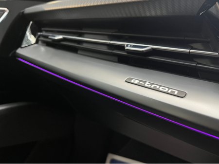 2022 Audi Q4 e-tron - thumbnail 17