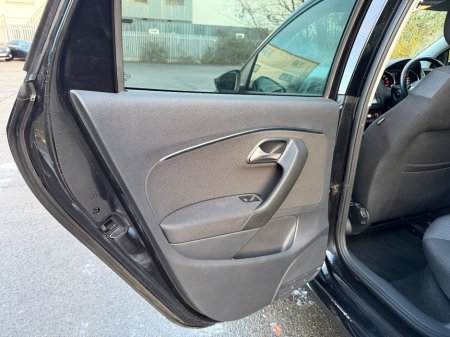 2014 Volkswagen Polo 1.2 TSI 3DR 90HP Comfortline + €9,750 thumbnail