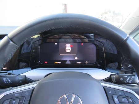 2024 Volkswagen Golf Life 2.0 TDI 115HP 5DR €30,950 thumbnail