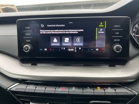 2022 Skoda Octavia - thumbnail 23