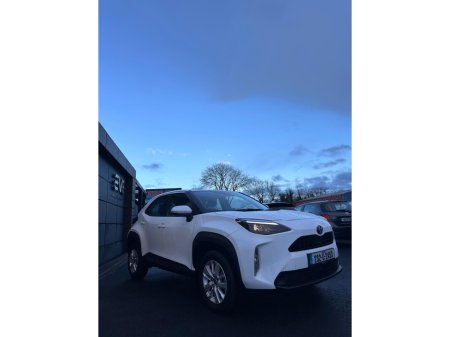 2023 Toyota Yaris Cross Yaris Cross - Self Charging Hybrid - Low mileage €25,850 thumbnail