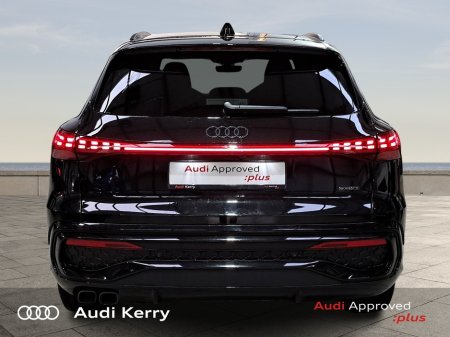 2025 Audi Q5 40TDI 204BHP QUATTRO SE AUTOMATIC €79,900 thumbnail