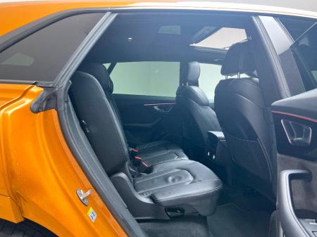 2020 Audi Q8 S LINE 50 TDI 286HP QUATTRO *PAN ROOF* €65,990 thumbnail