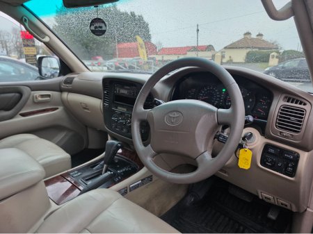 1999 Toyota Landcruiser 4.2 TD AMAZON GX 7 STS €21,500 thumbnail