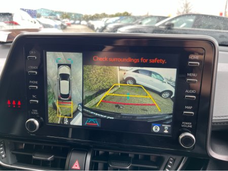 2020 Toyota C-HR - thumbnail 17