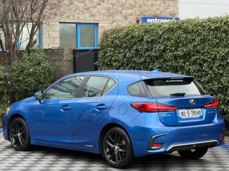 2018 Lexus CT 200 h - thumbnail 5