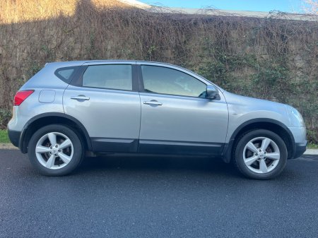 2009 Nissan Qashqai 1.5d SE 4X2 €1,990 thumbnail