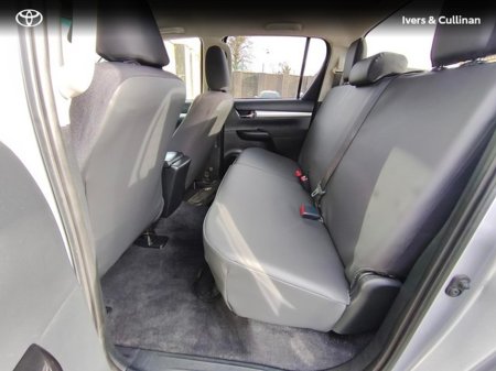 2022 Toyota Hilux - thumbnail 8