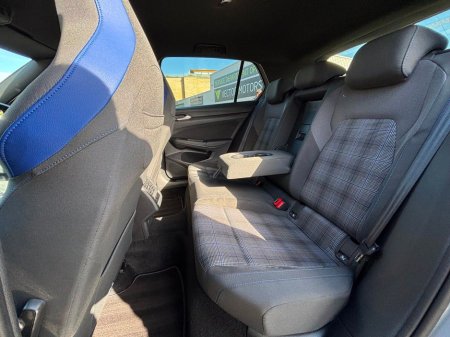2023 Volkswagen Golf GTE 245 DSG AUTO BLUEMOTION PHEV €32,995 thumbnail