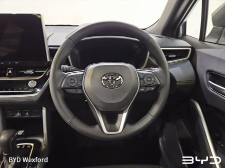 2025 Toyota Corolla Cross - thumbnail 18