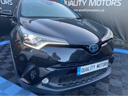 2017 Toyota C-HR 2017 TOYOTA C-HR HYBRID (S10) €19,995