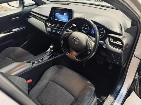 2018 Toyota C-HR - thumbnail 8