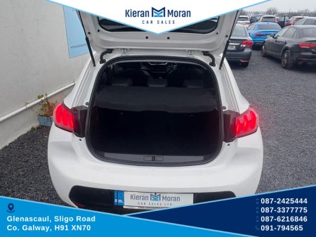 2022 Peugeot 208 ALLURE PACK 1.2 4DR €14,950 thumbnail